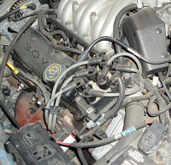 when a local transmission shop referred this 3.0l ford to me, i found that looks can deceive. i didn’t suspect that the engine had a camshaft synchronizer assembly because it was ­hidden below the protective cover on the throttle cable.